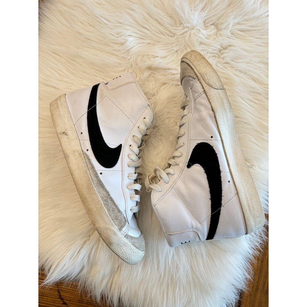 Nike high top blazers women's size 11 GUC‎